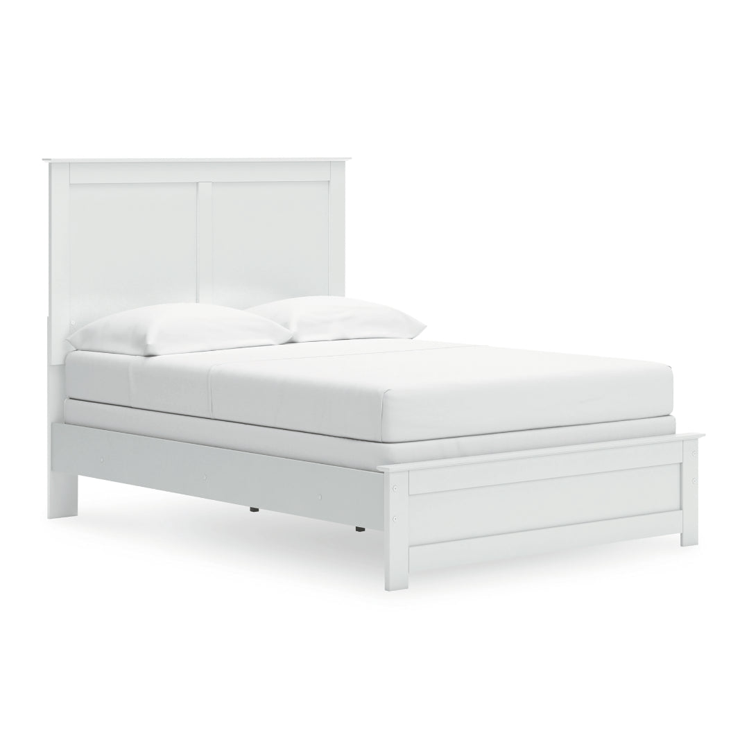 Casual Cottage Engineered Wood Bed