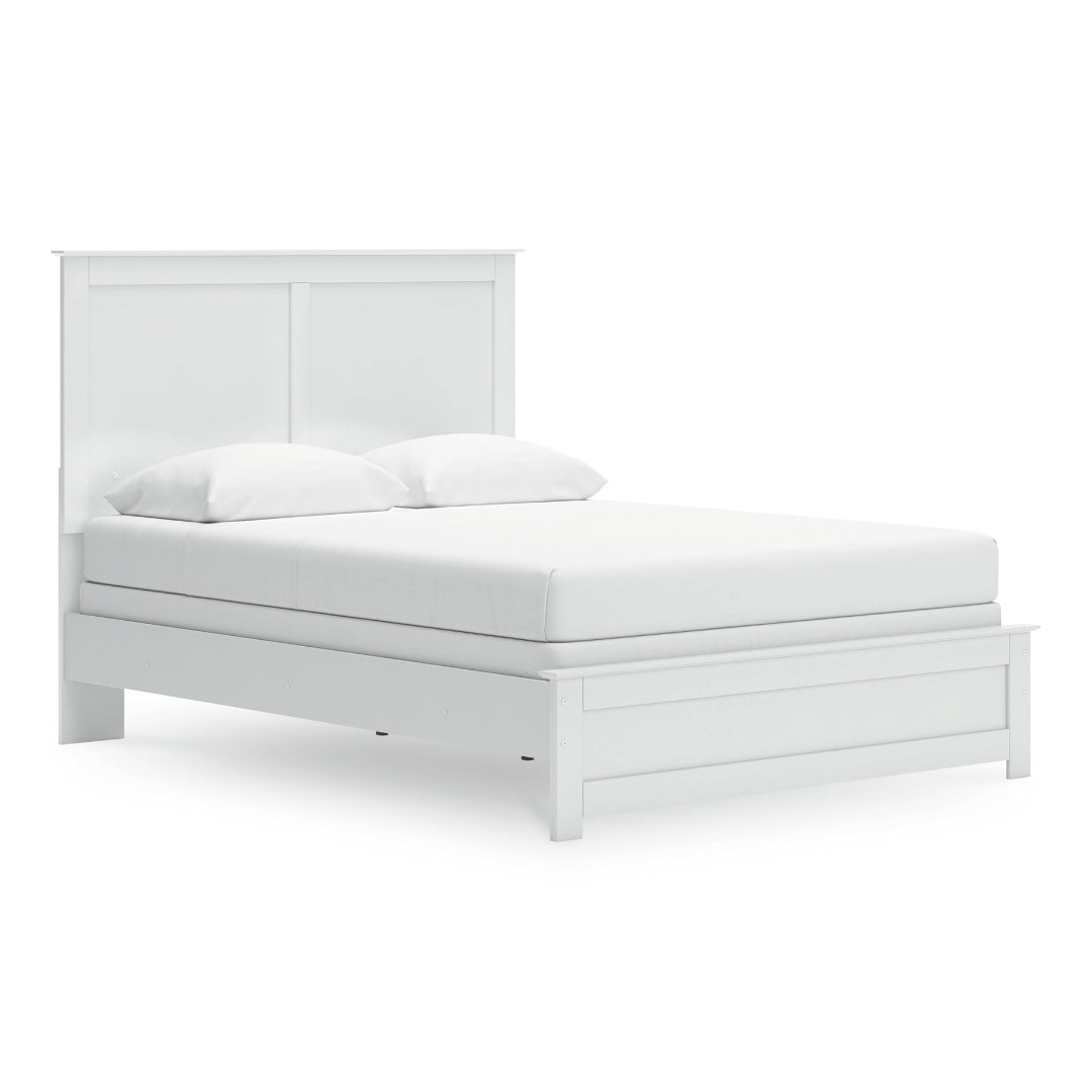 Casual Cottage Engineered Wood Bed